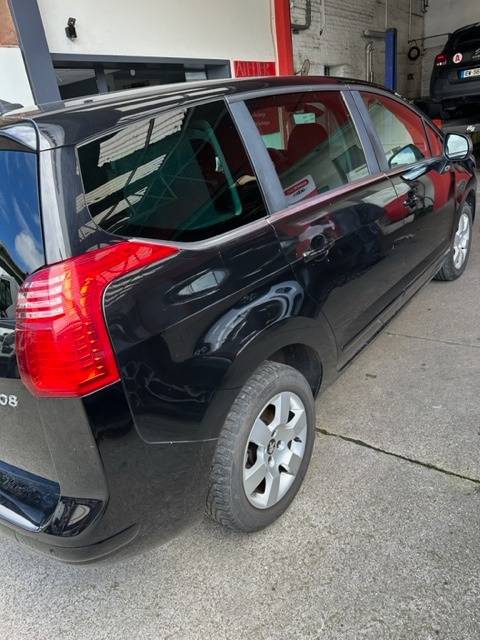 Peugeot 5008 1.6 BLUEHDI S&S - 120 - 7 Places Active