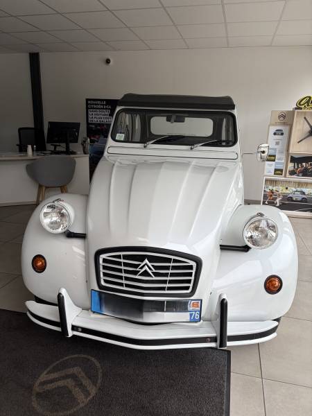 DEPOT VENTE 2CV-AZA2