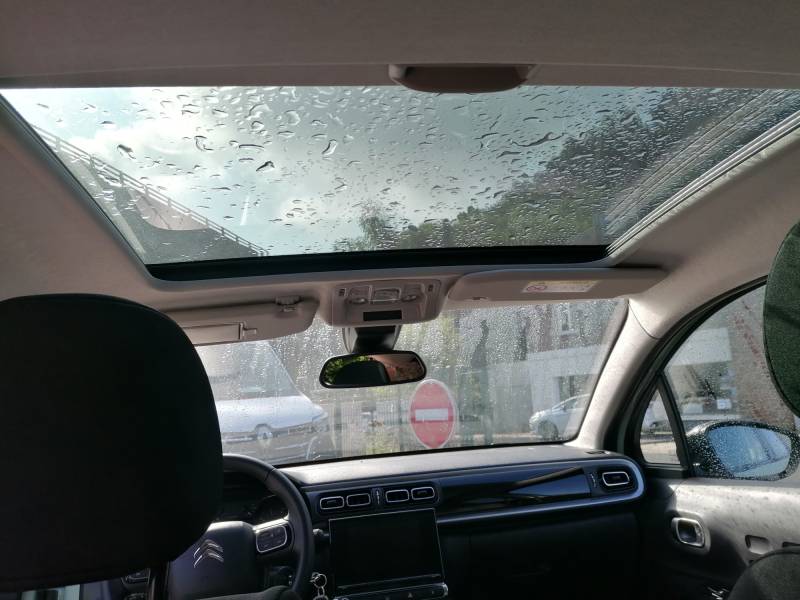 CITROEN C3 1.2l PURETECH 12V - 82 S&S SHINE proche de Bolbec