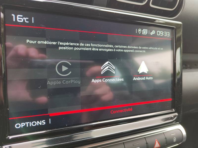 APPLE CARPLAY / ANDROID AUTO