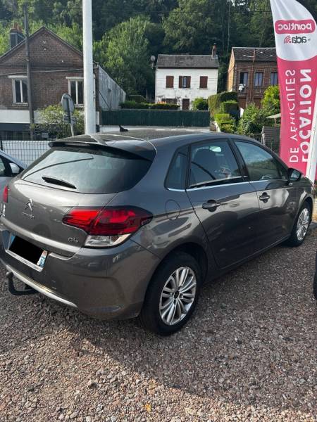CITROEN C4 1.2l PURETECH 12V - 110 MILLENIUM proche de LILLEBONNE